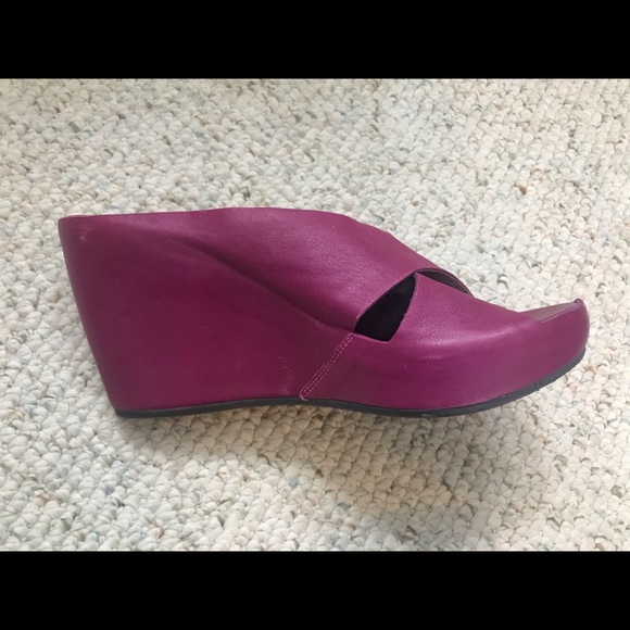 Attilio Giusti Leombruni Pink Leather Slides - Picture 6 of 6